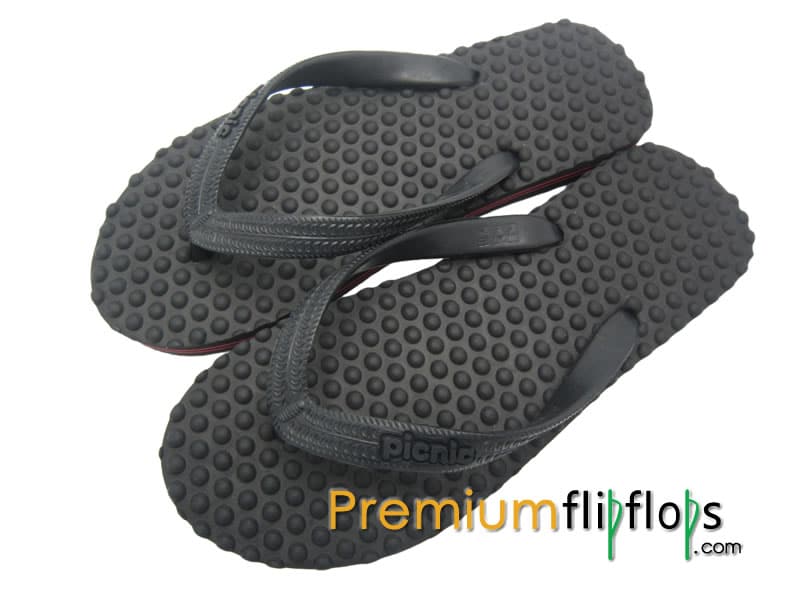 Selipar Corak Hitam dan Buih Merangsang Lelaki - Getah Asli dan EVA 1 Selipar Corak Hitam dan Buih Merangsang Lelaki - Getah Asli dan EVA