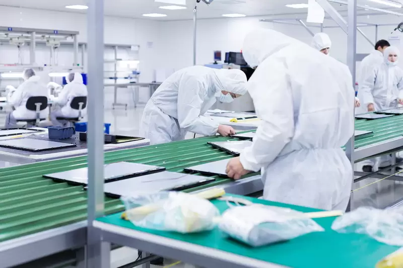 Rubber slippers making process and importance of quality control at Premium Flipflops